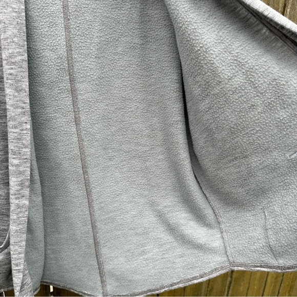 Athleta Girl Heathered Grey Open Front Hooded Sweater Sz L / 12 - Picture 8 of 10